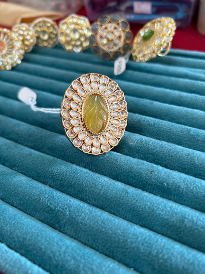 'Mandodri' Oval shape cocktail finger  ring
