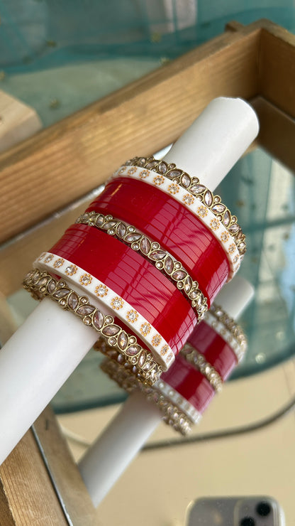 ‘Sahiba’ short Red Premium Chooda