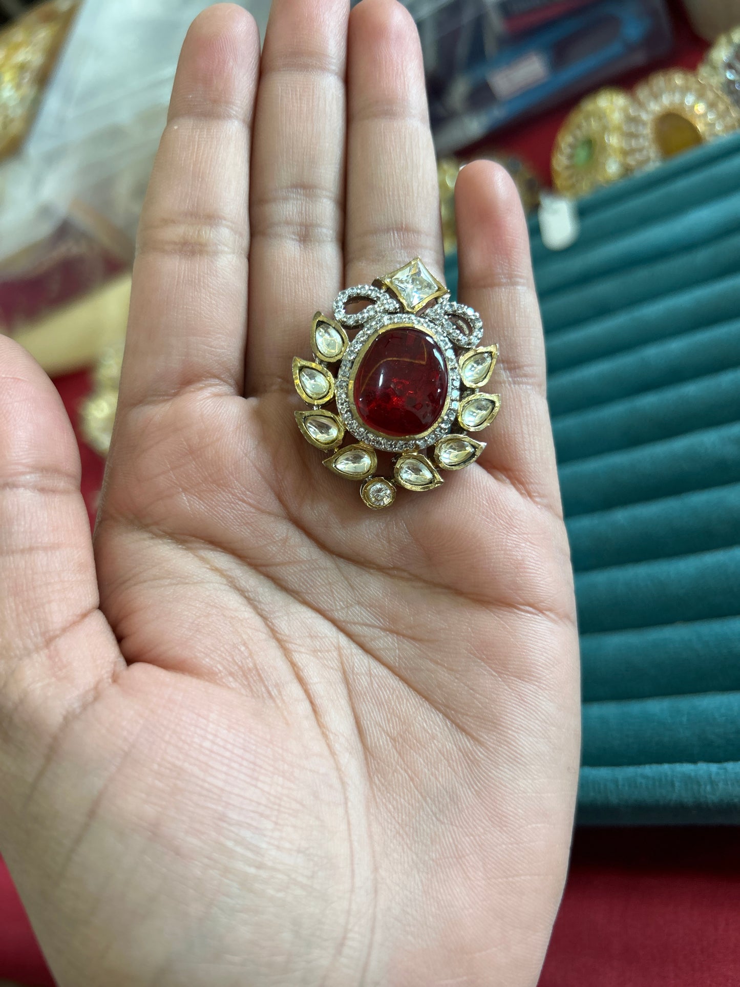 ‘Melony ’ Cocktail ring in Victorian polish