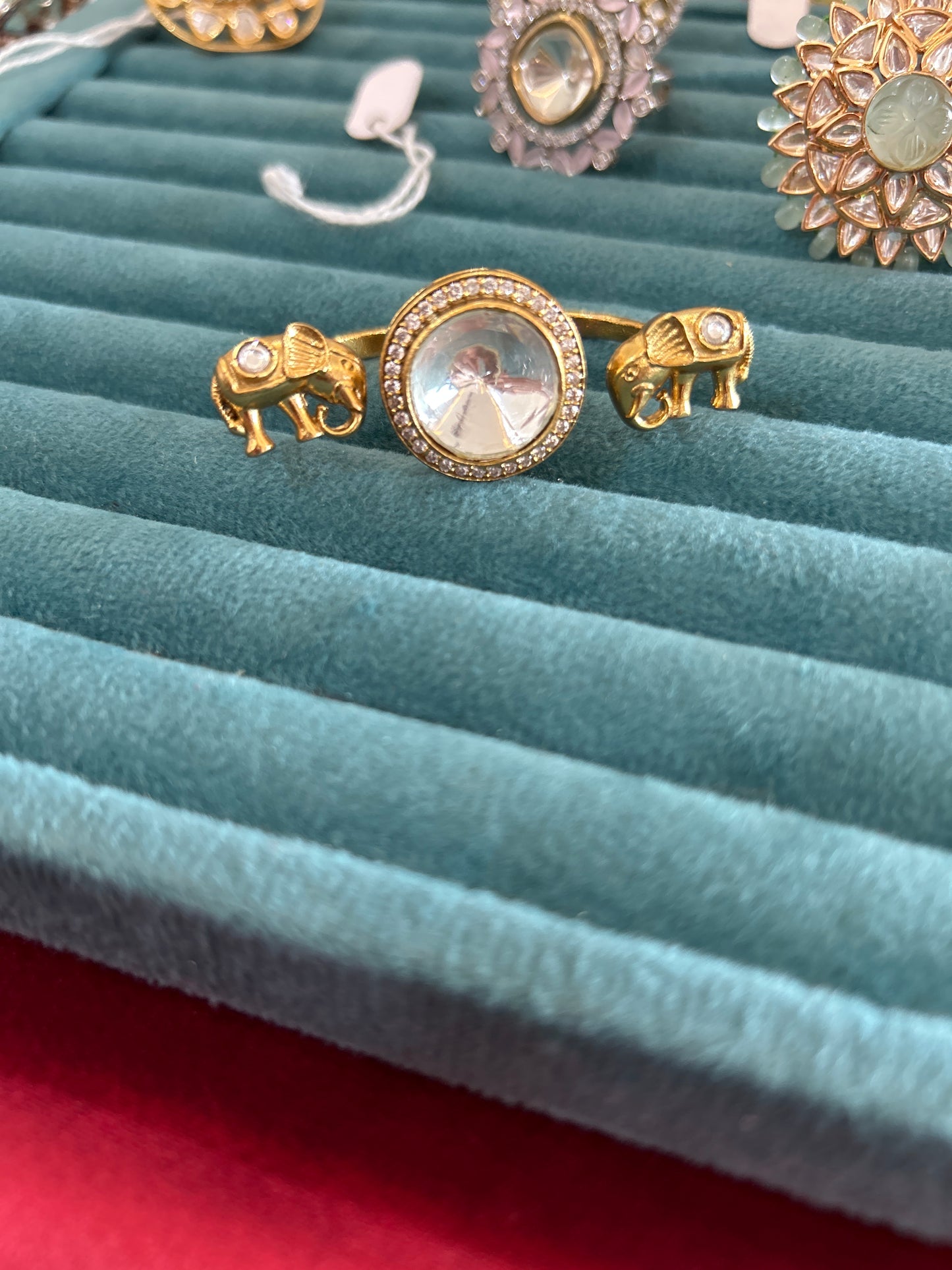 'Manjot' polki elephnt motif Finger ring