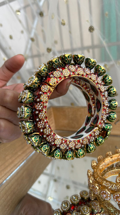 'Karnavati' jaddau bangles / pacheli