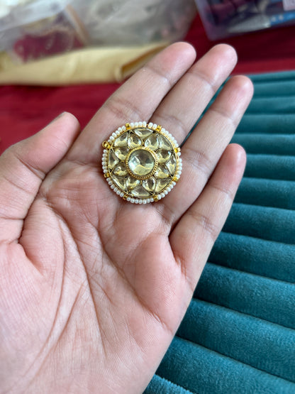 'Manu' Pachi kundan adjustable finger ring