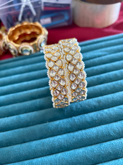 ‘Asha’ Pachi kundan openable bangles