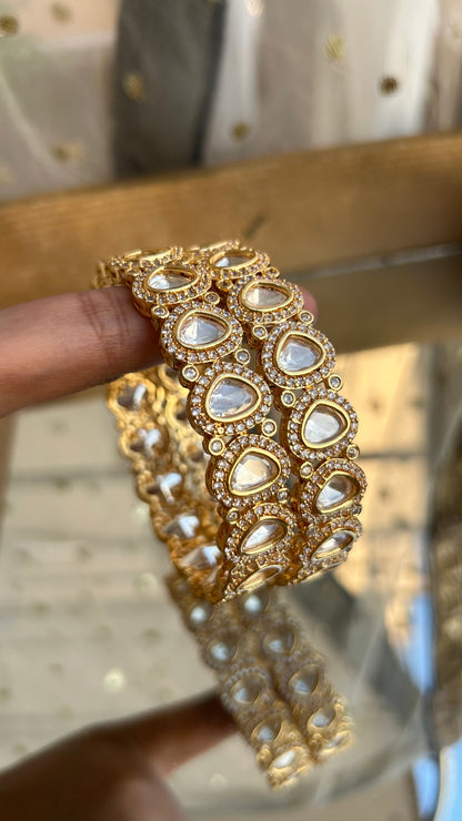 'Alexa' Uncut Polki kadda