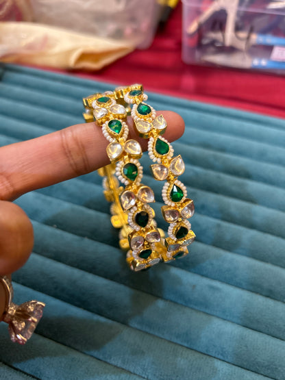 ‘Meher’ pachi kundan green bangles