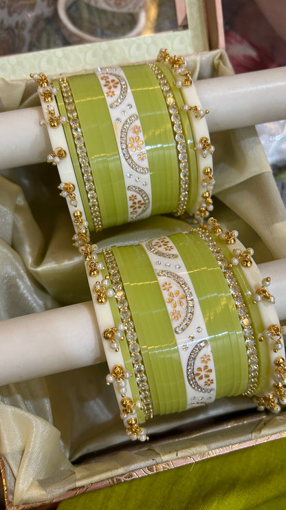 ‘Sunakshi’ Teej special pista Green Chooda