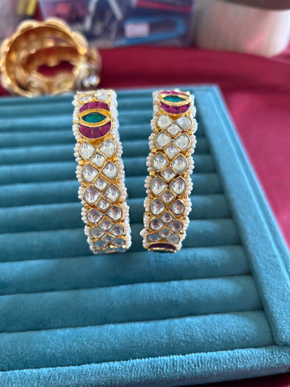 ‘Kanchan’  pachi kundan openable bangles