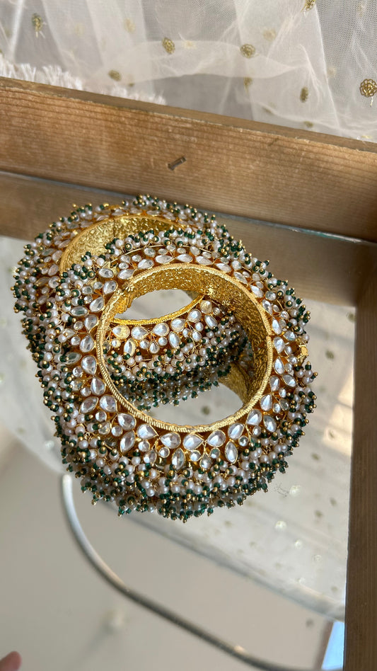 'Nora' Pachi kundan pacheli