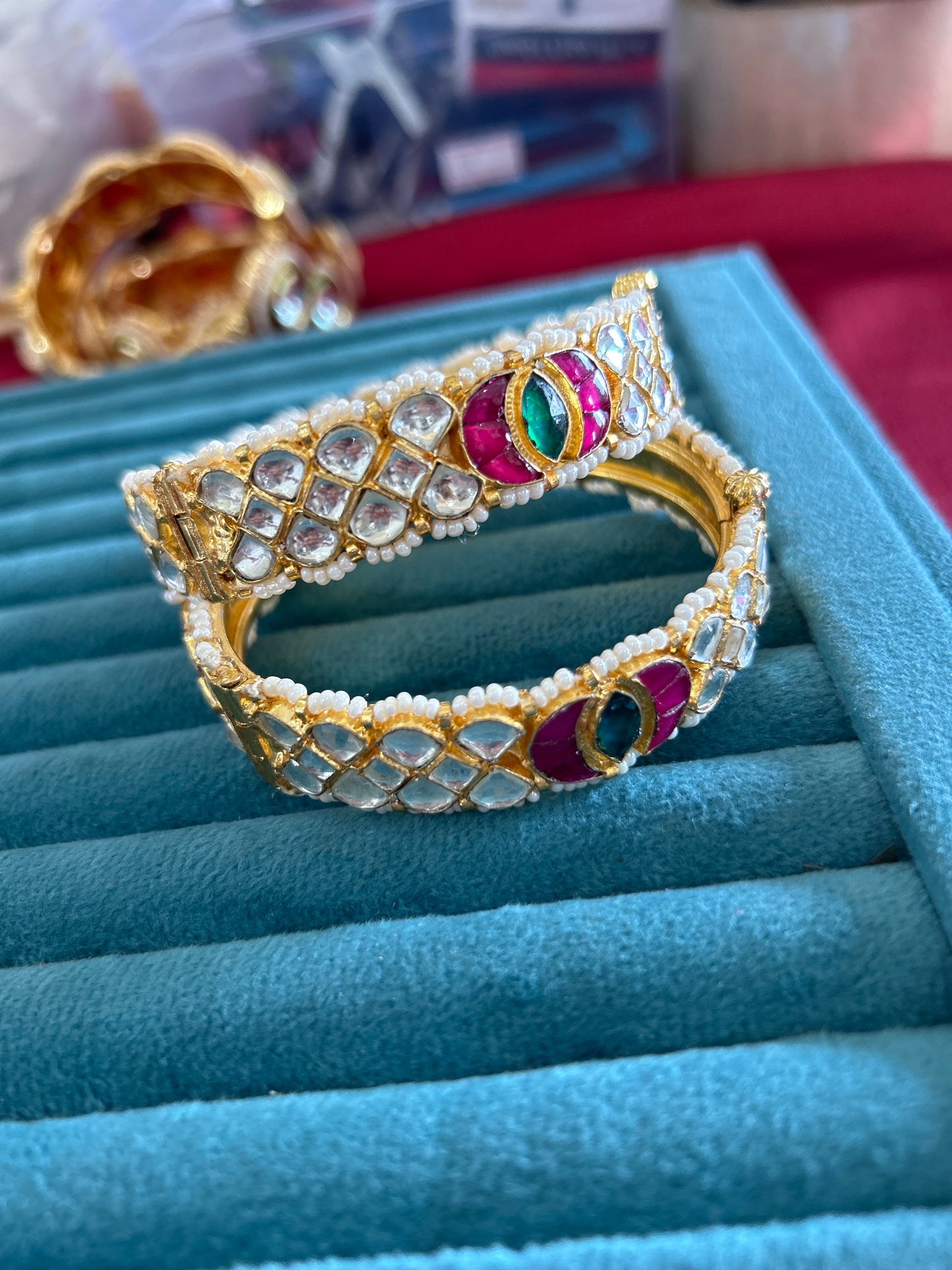 ‘Kanchan’  pachi kundan openable bangles