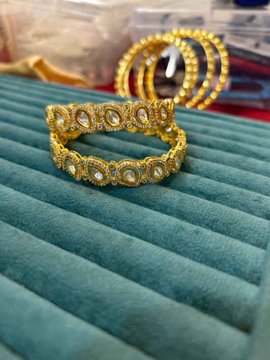‘Sidhi’ polki bangles