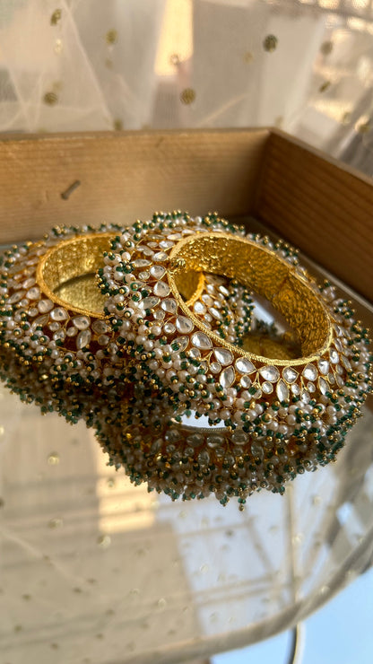 'Nora' Pachi kundan pacheli