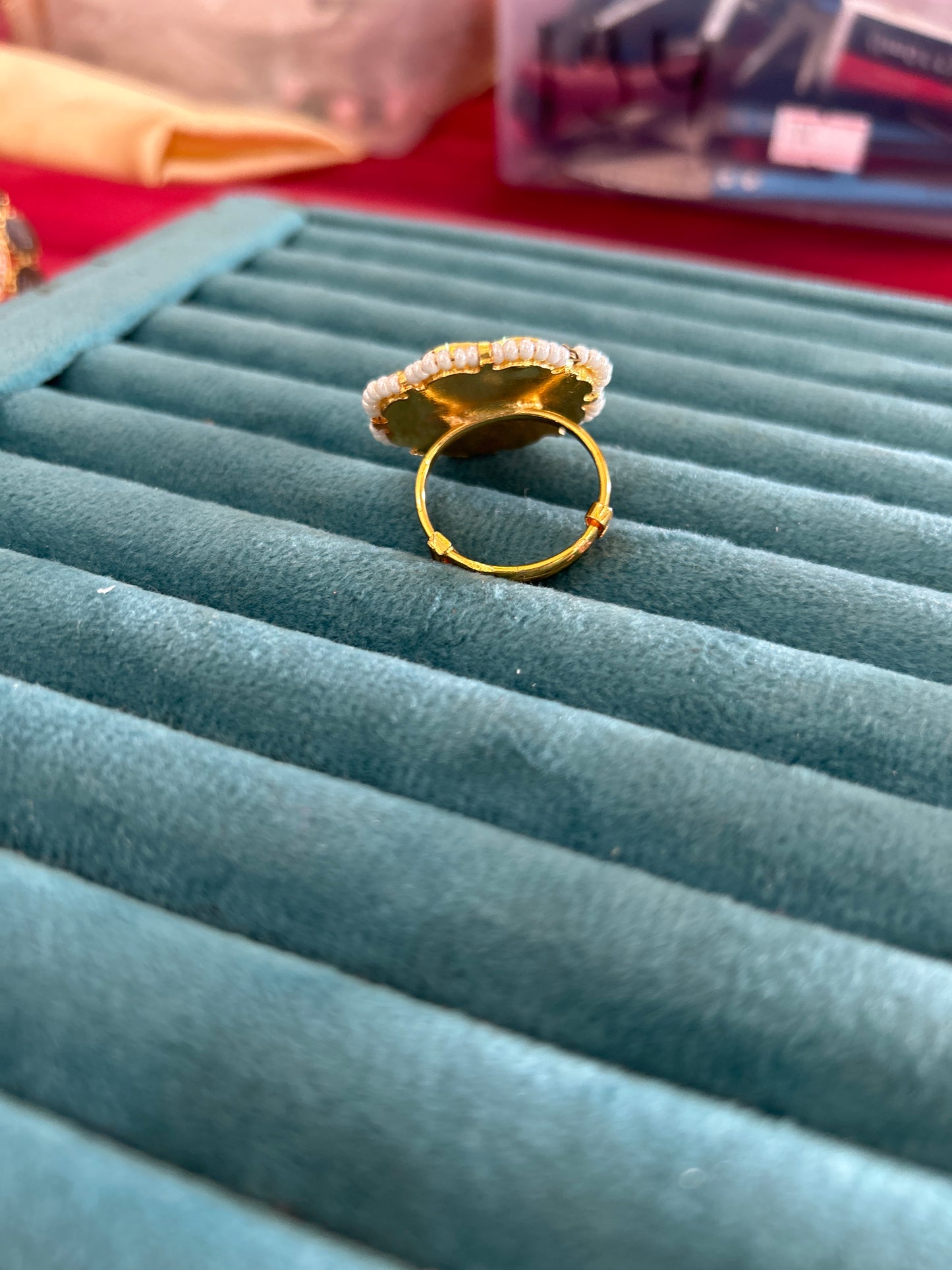 'luxmi' Pachi Kundan cocktail ring