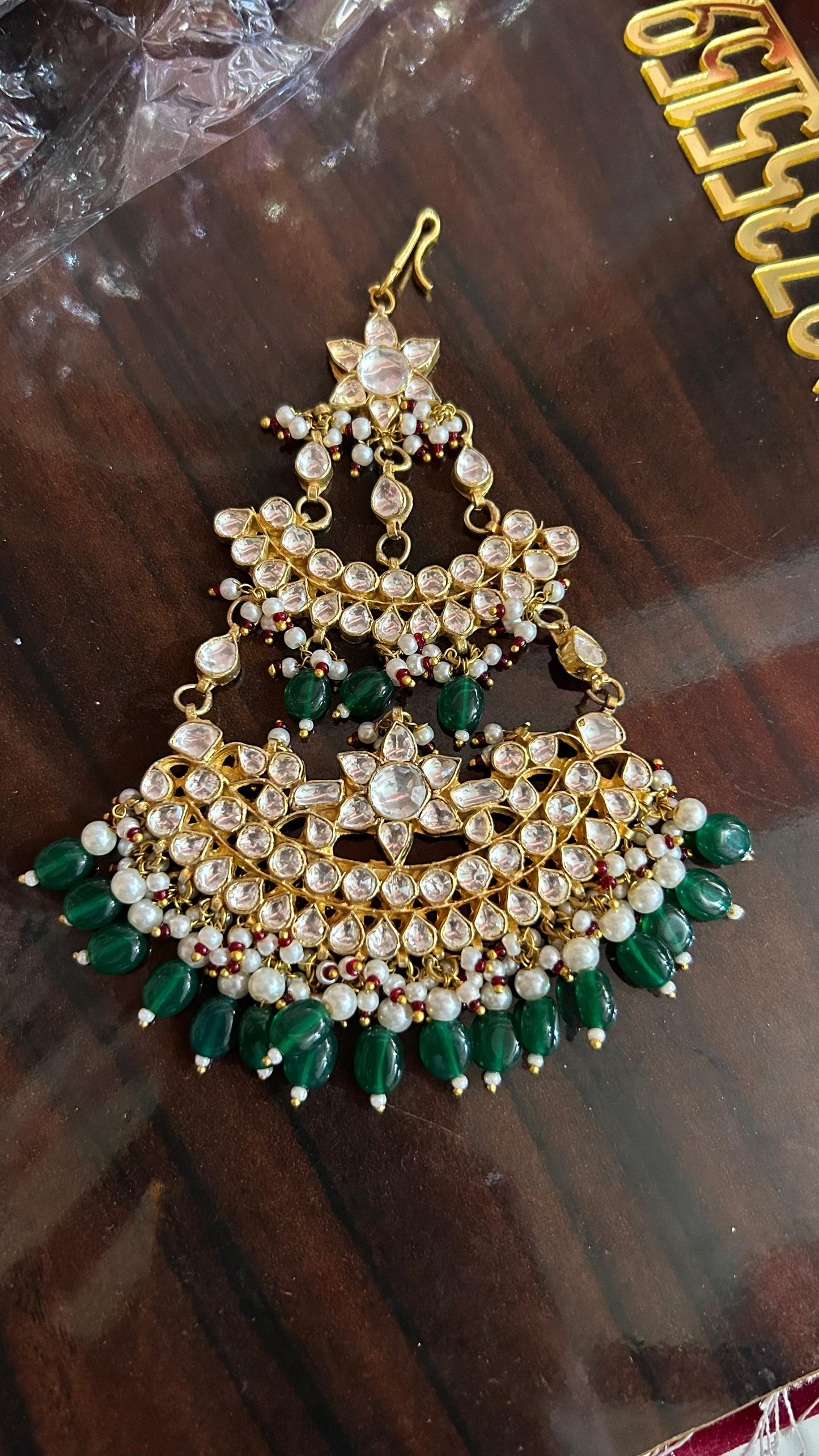 Pachi kundan side passa /tikka