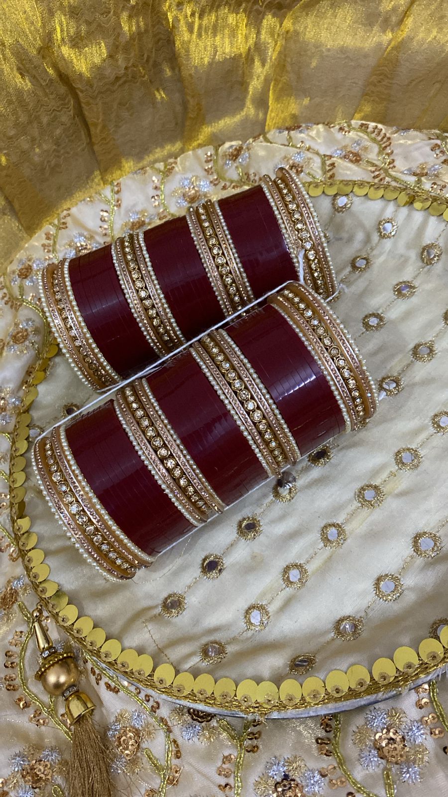 Mehndi polish deep maroon chooda