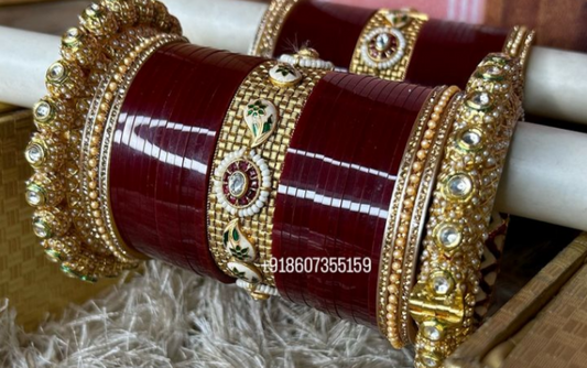 Jodha style antique gold chooda