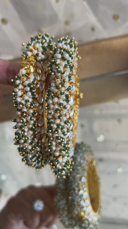 'Nora' Pachi kundan pacheli
