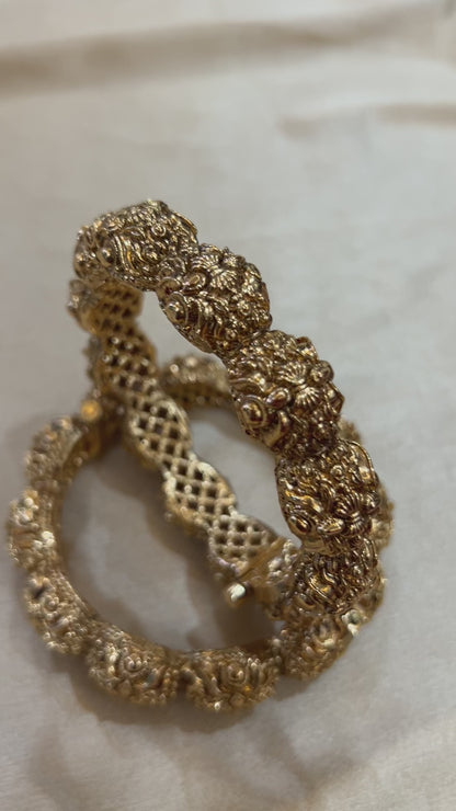 ’Veena’ Gold look openable bangles