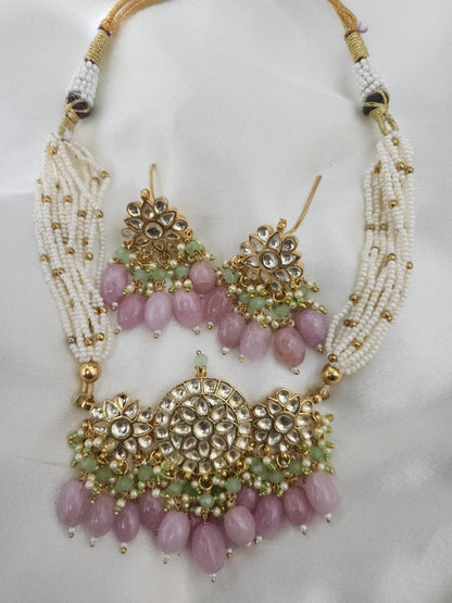 'Nimisha' pachi kundan chokar set