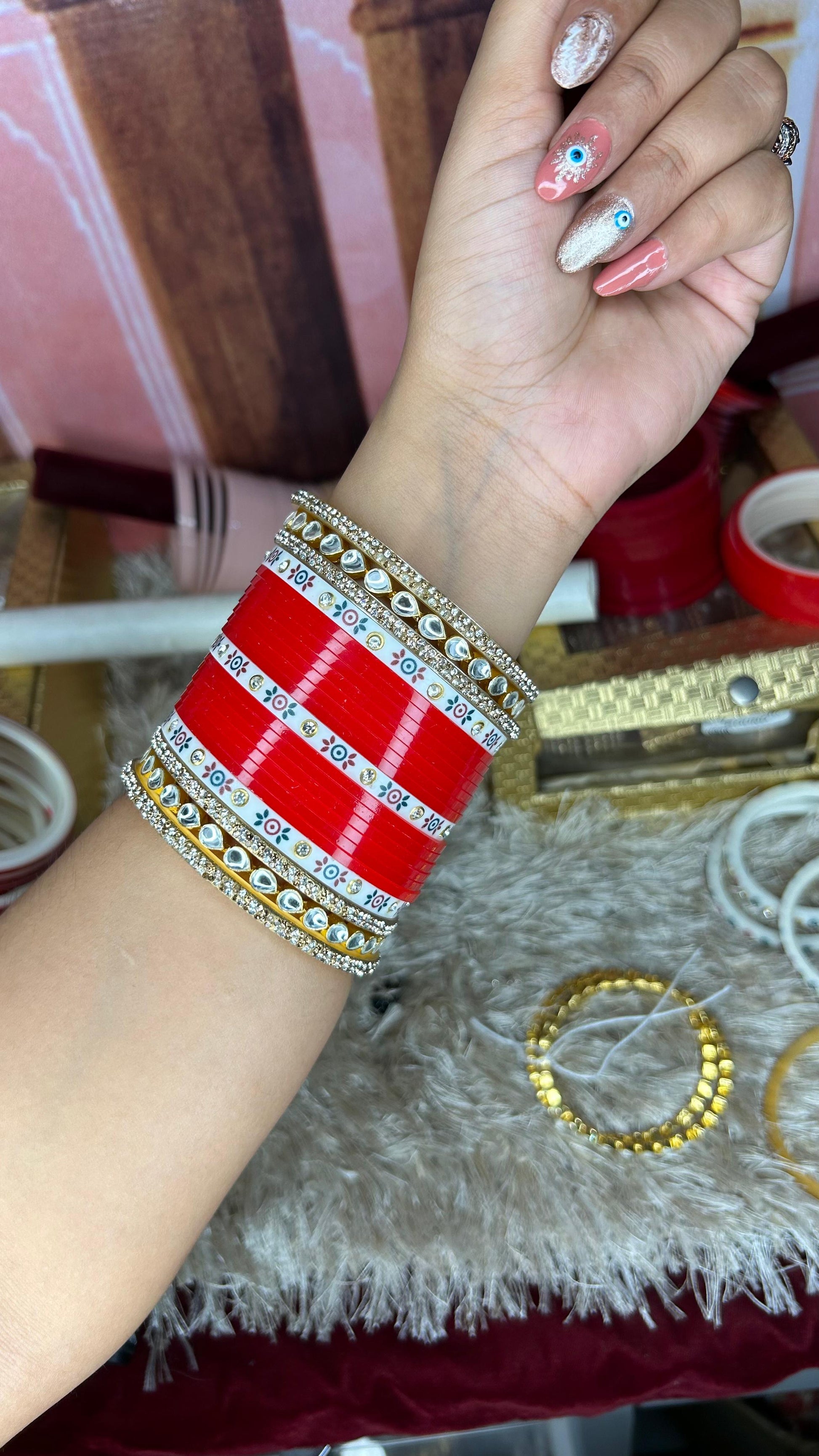 Traditional red pachi kundan short choora – The Bridal Chura