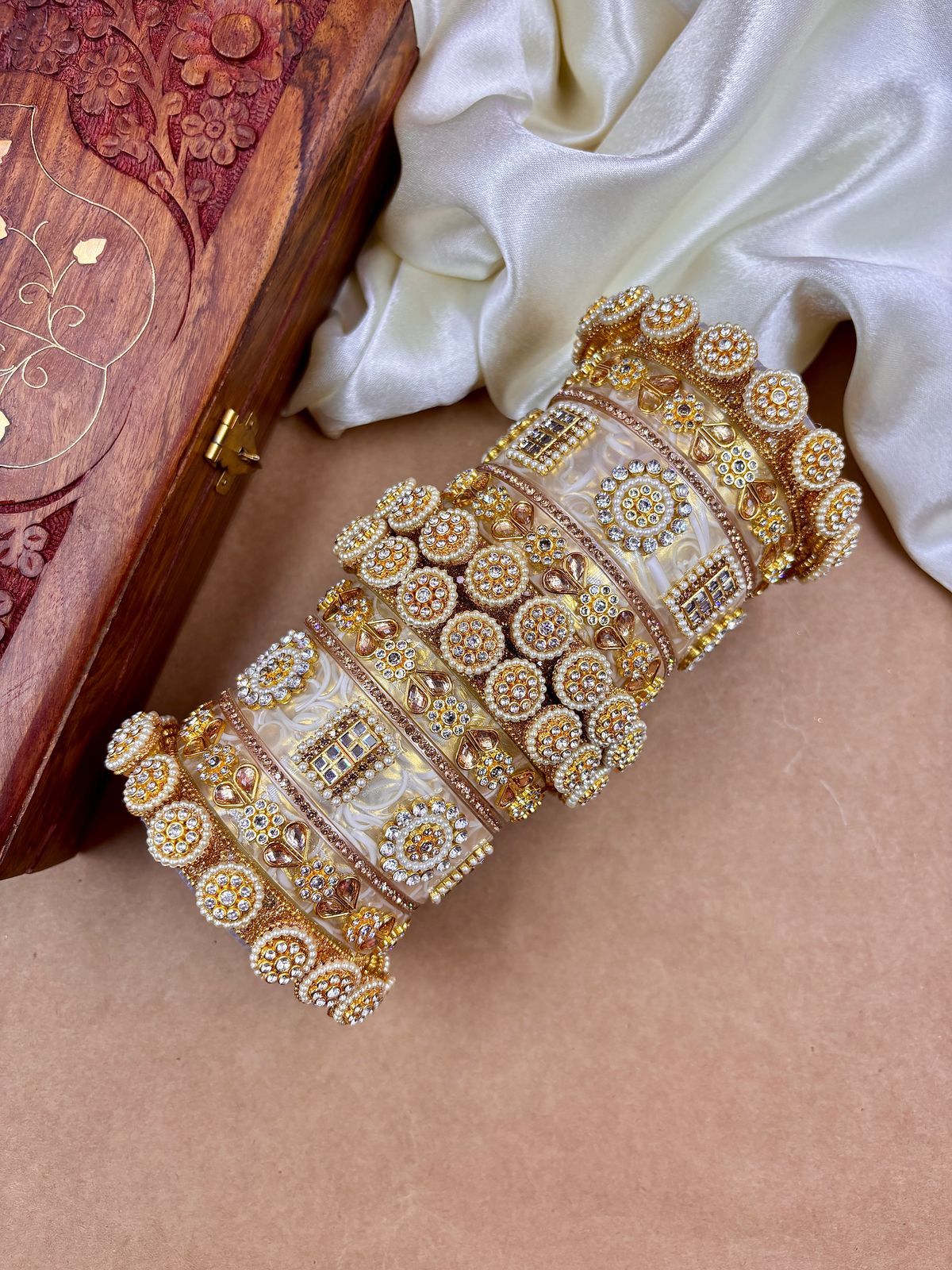 Rajwadi bridal chooda set