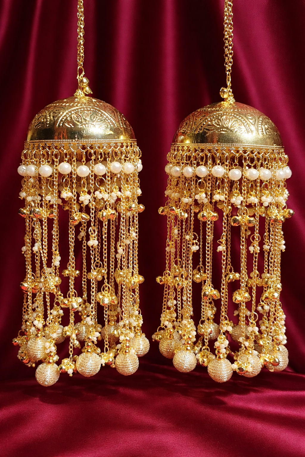 'chhavi' golden balls short kaleera